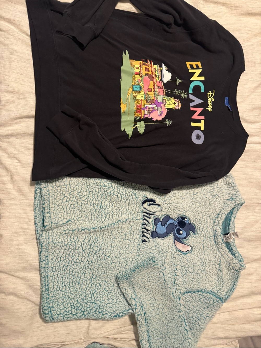 Disney Sweater bundle size XL